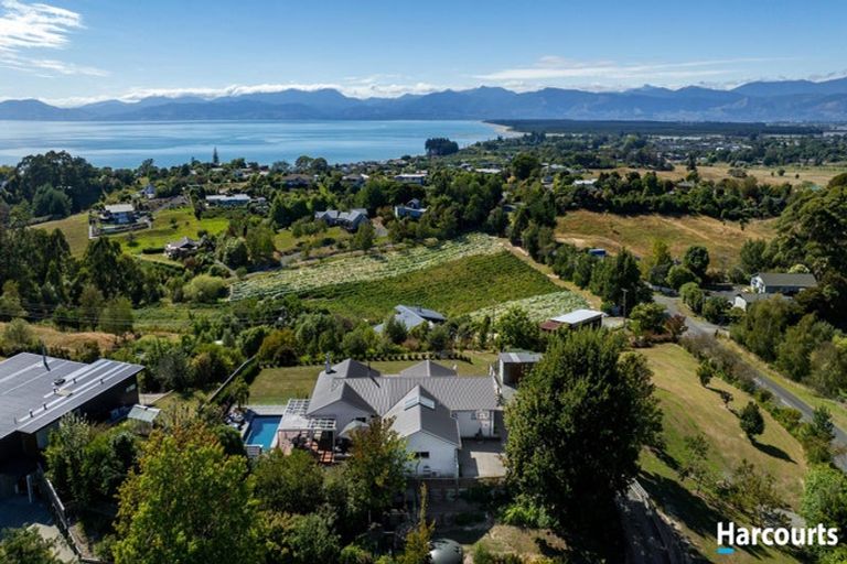 Photo of property in 114 Pomona Road, Ruby Bay, Upper Moutere, 7173