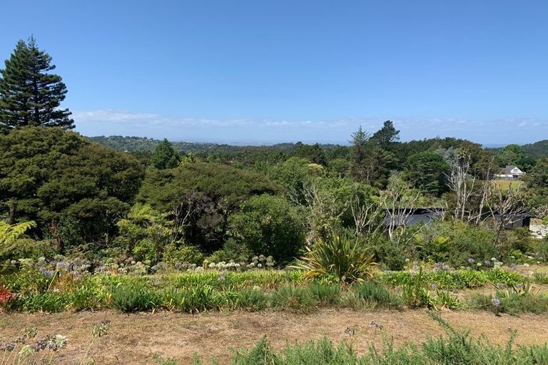 Photo of property in 323e Huia Road, Titirangi, Auckland, 0604