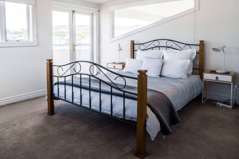 Photo of property in Maison Cabriole Building, 3/60 Courtenay Place, Te Aro, Wellington, 6011