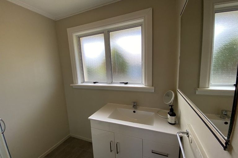 Photo of property in 50 Rountree Street, Upper Riccarton, Christchurch, 8041