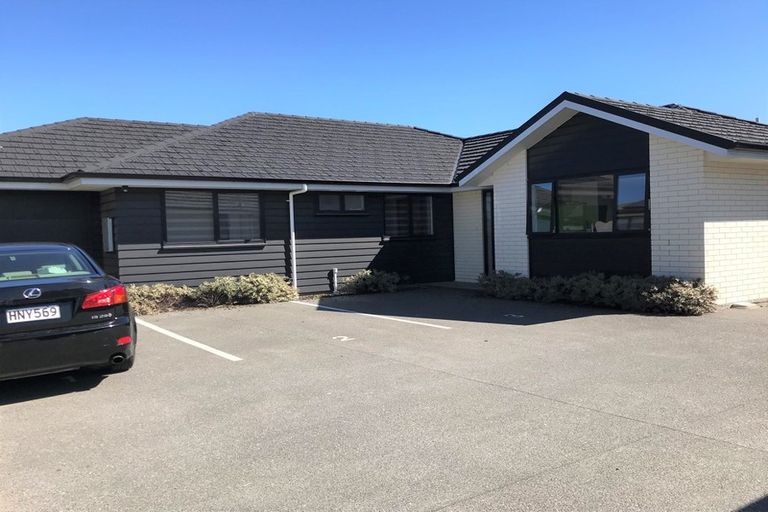 Photo of property in 31 Euston Street, Riccarton, Christchurch, 8041