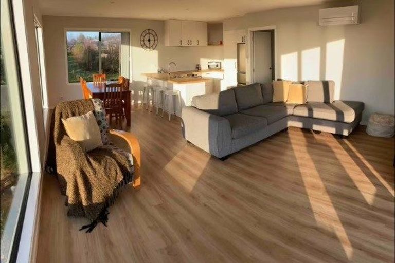 Photo of property in 23 Leicester Street, Hampden, 9410