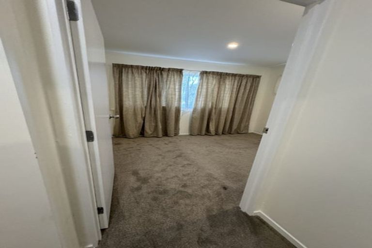 Photo of property in 1/14 Chequers Avenue, Glenfield, Auckland, 0629