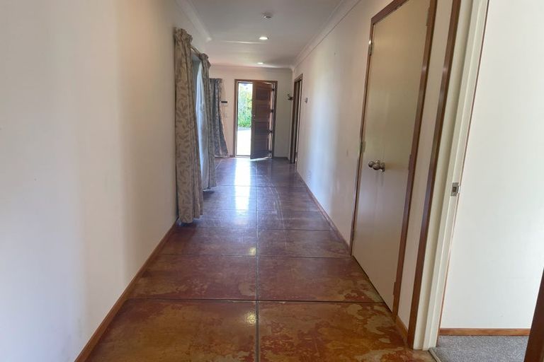 Photo of property in 70 Kirton Drive, Riverstone Terraces, Upper Hutt, 5018