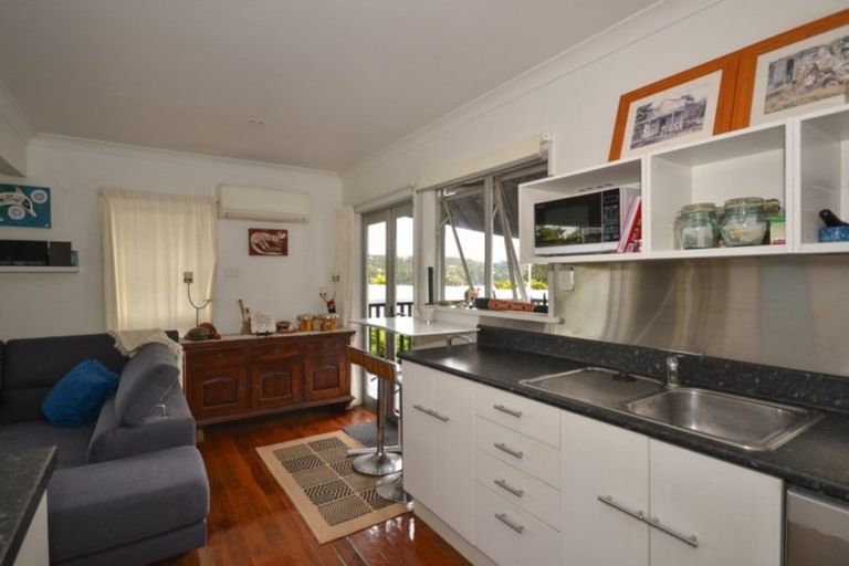 Photo of property in 12 Deeming Road, Okiato, Russell, 0272