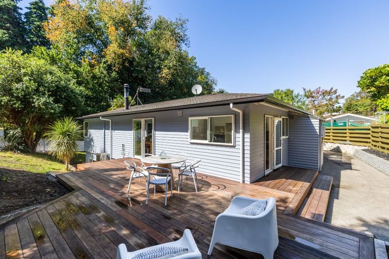 Photo of property in 14 Priestley Road, Bluff Hill, Napier, 4110