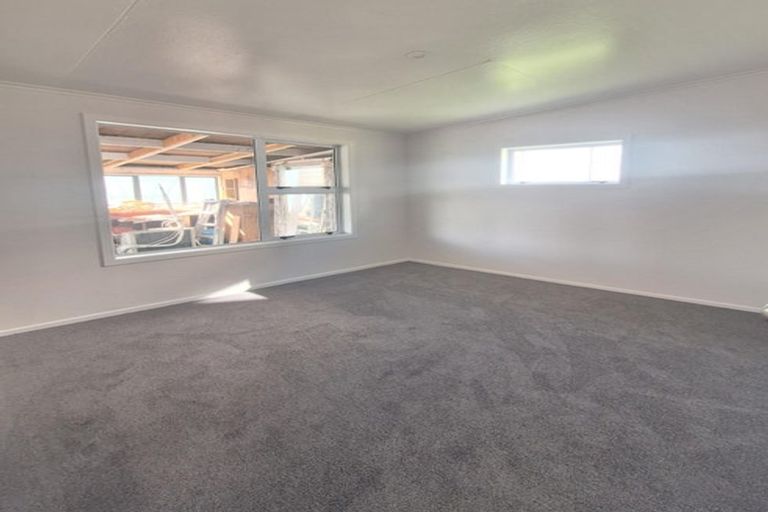 Photo of property in 318 Ngatai Road, Bellevue, Tauranga, 3110
