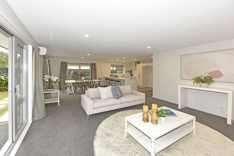 Photo of property in 27 Robert Duncan Road, Belfast, Christchurch, 8051