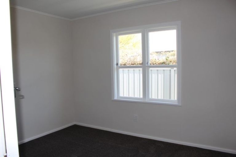 Photo of property in 29 Merton Crescent, Pirimai, Napier, 4112