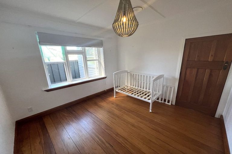 Photo of property in 17 Fife Lane, Miramar, Wellington, 6022