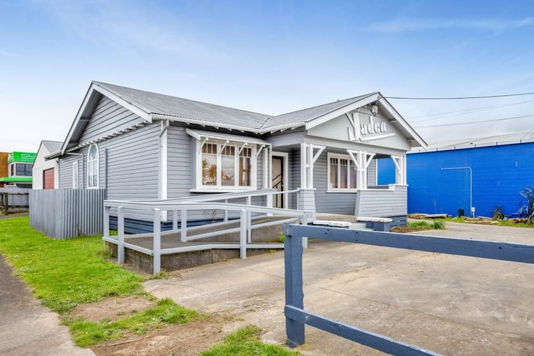 Photo of property in 171 Glover Road, Hawera, 4610