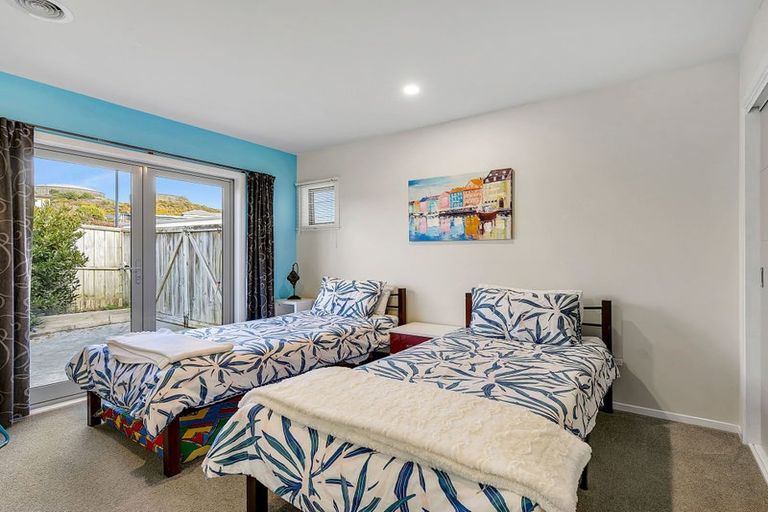 Photo of property in 2 Wangapeka Way, Aotea, Porirua, 5024