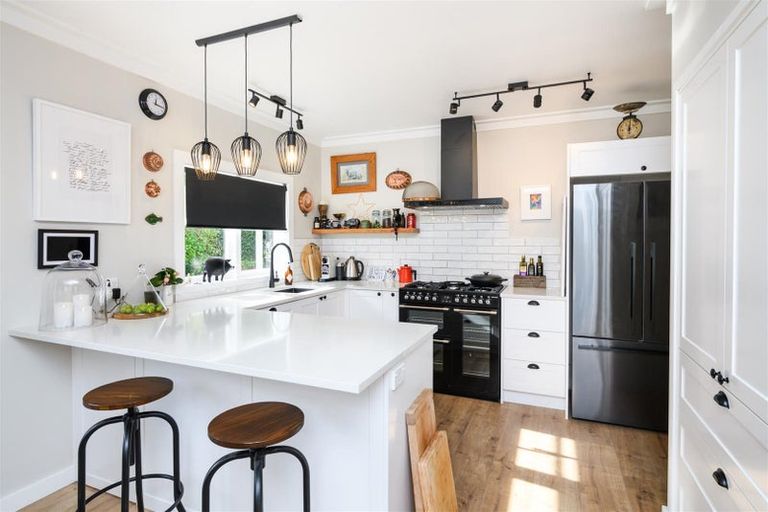 Photo of property in 41 Hammond Street, Bulls, 4818