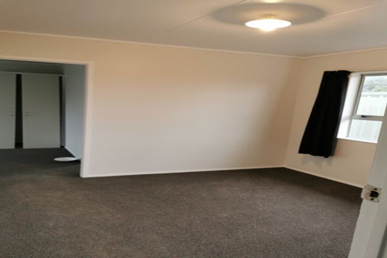 Photo of property in 1/126 George Street, Hikurangi, 0114