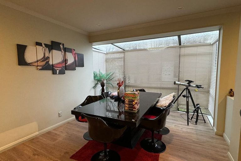 Photo of property in 8 Kingsgate Place, Dannemora, Auckland, 2016