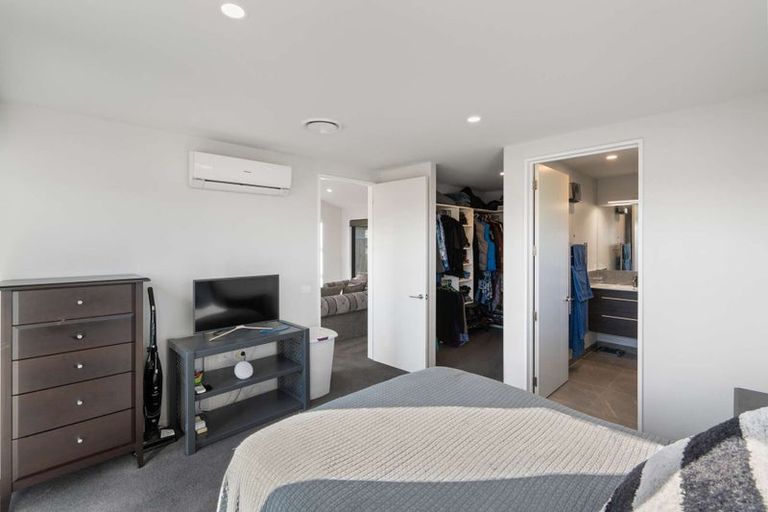 Photo of property in 33 Falcon Road, Rolleston, 7615