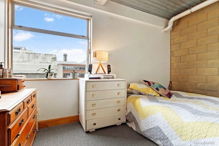 Photo of property in First House Apartments, 2/4 Frederick Street, Te Aro, Wellington, 6011
