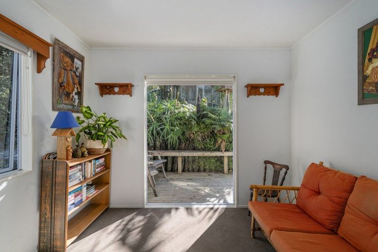 Photo of property in 19 Grange Road, Hahei, Whitianga, 3591