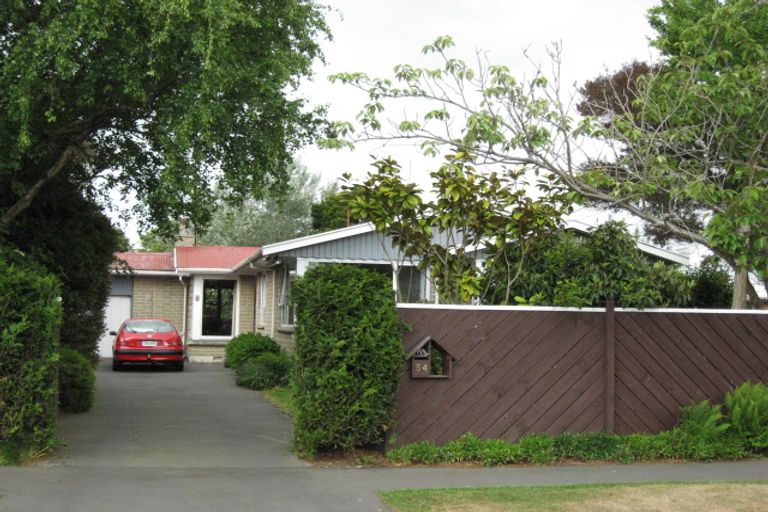 Photo of property in 54 Dunster Street, Burnside, Christchurch, 8053