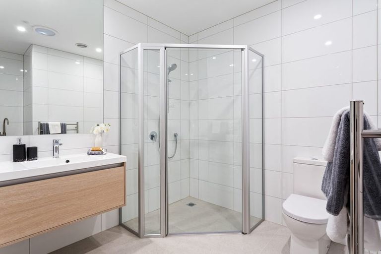 Photo of property in 23 Periko Way, Takanini, 2112