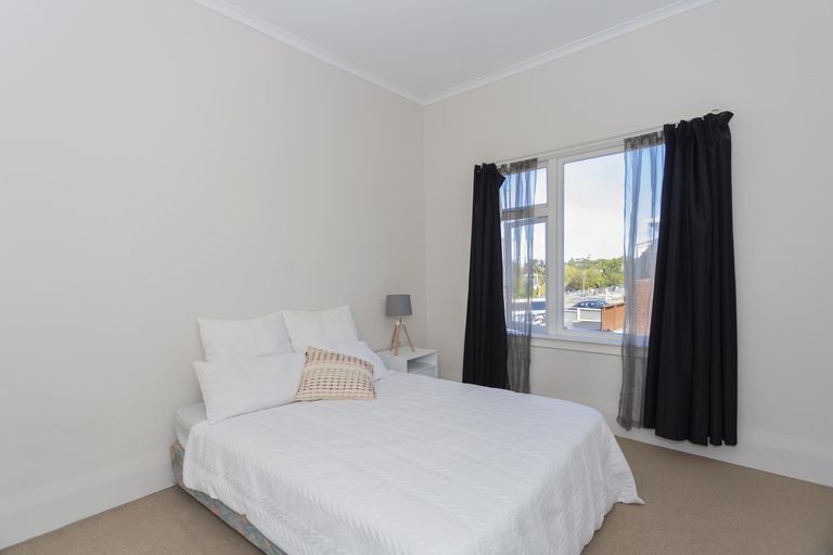 Photo of property in 35 Mersey Street, South Hill, Oamaru, 9400