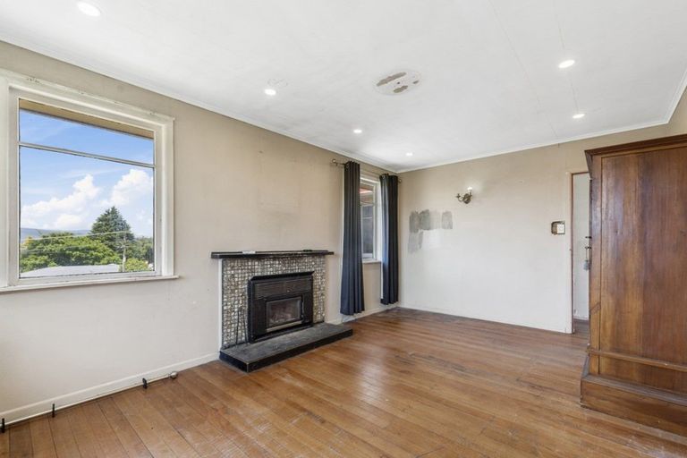 Photo of property in 17 Gordon Road, Western Heights, Rotorua, 3015