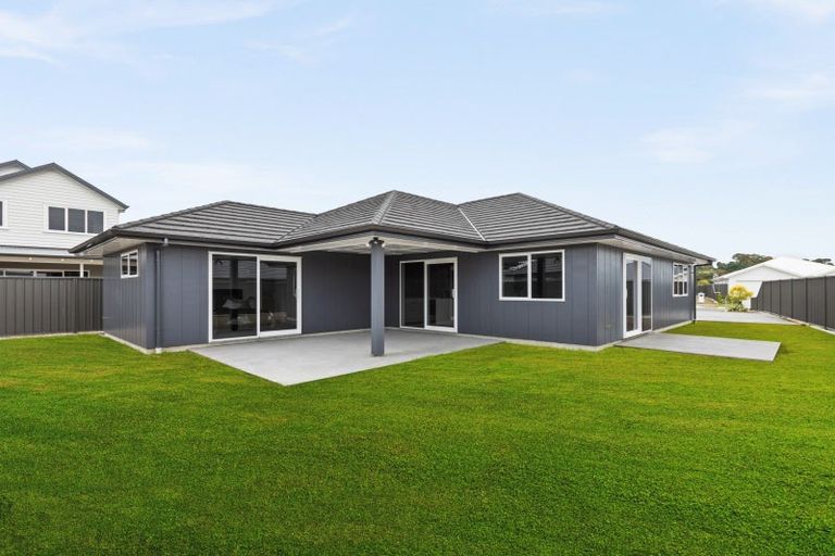 Photo of property in 4 Ruapehu Road, Poraiti, Napier, 4112