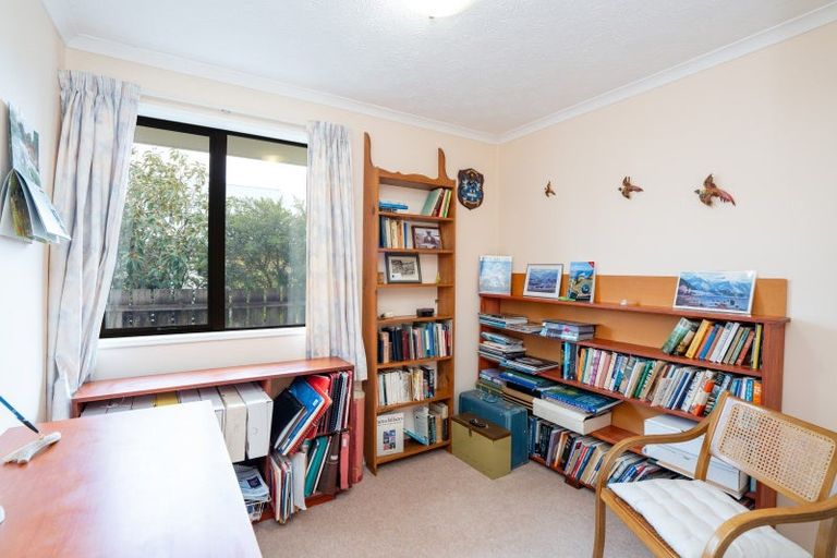 Photo of property in 28 Craig Street, Waikiwi, Invercargill, 9810
