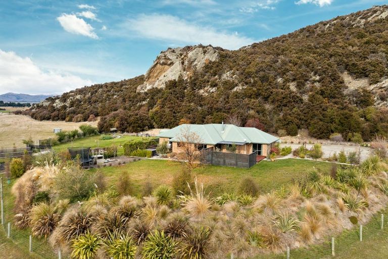 Photo of property in 5 Pukekowhai Drive, Queensberry, Cromwell, 9383