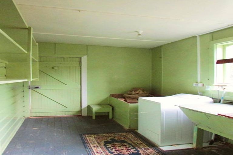 Photo of property in 32 Forest Street, Tapanui, 9522