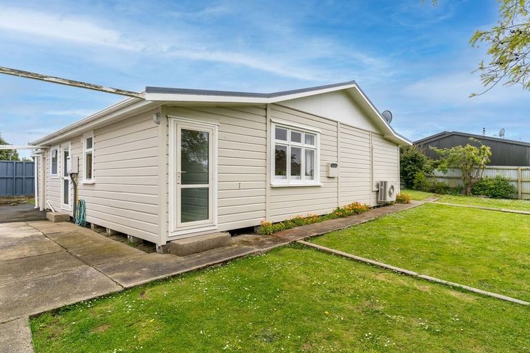 Photo of property in 2 Pentland Street, Karitane, Waikouaiti, 9471