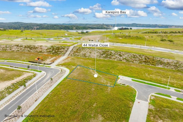 Photo of property in 44 Waitai Close, Long Bay, 0630