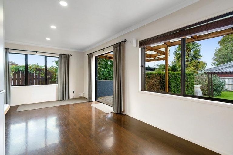 Photo of property in 17 Vogel Street, Cambridge, 3434