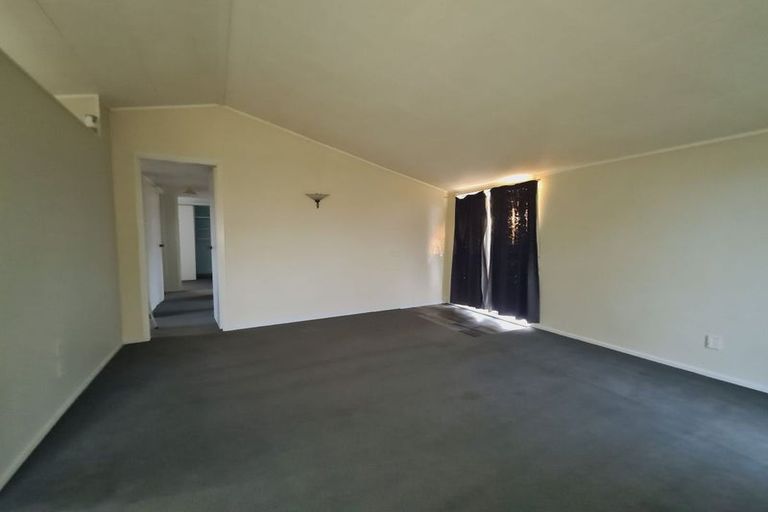 Photo of property in 15 Dalwood Grove, Highbury, Palmerston North, 4412