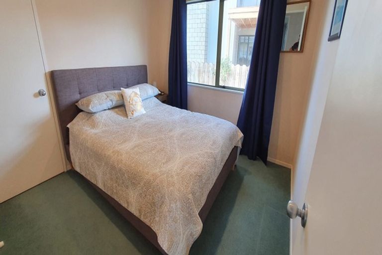 Photo of property in 130 Bream Bay Drive, Ruakaka, 0116