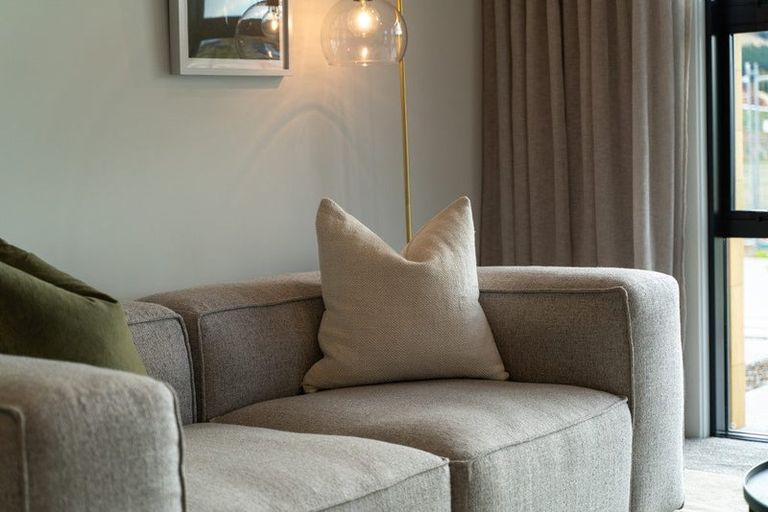 Photo of property in 10 Booth Drive, Cromwell, 9310