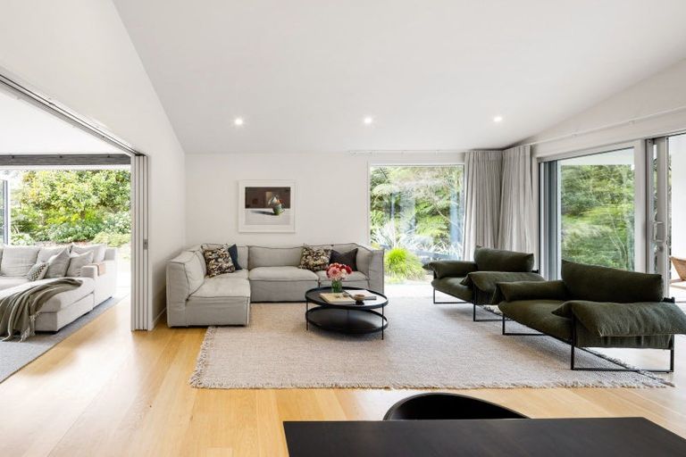 Photo of property in 104 Rosebanks Drive, Tamahere, Hamilton, 3283