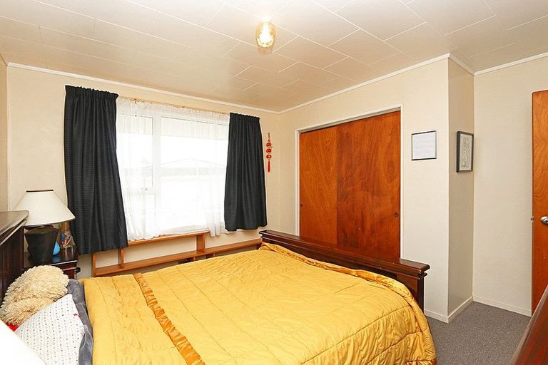 Photo of property in 5a Rossiter Crescent, Lynmouth, New Plymouth, 4310