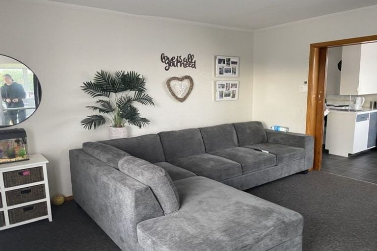 Photo of property in 6-7 Gibson Court, Roslyn, Palmerston North, 4414