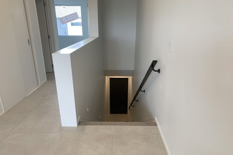 Photo of property in 10/18 Paraone Crescent, Takanini, 2112