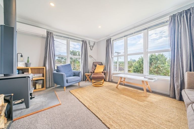 Photo of property in 18 Gear Terrace, Ranui, Porirua, 5024