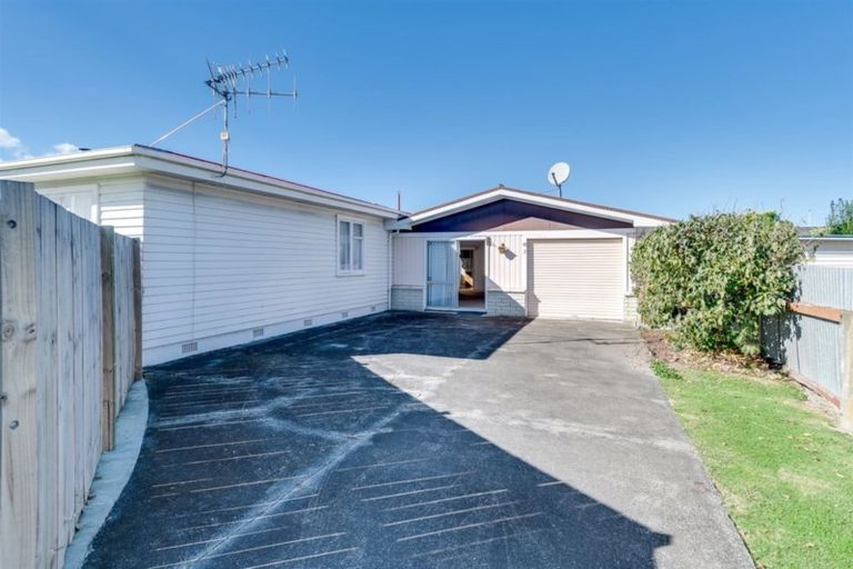 Photo of property in 228 Kennedy Road, Onekawa, Napier, 4110