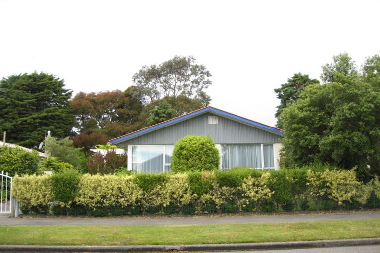 Photo of property in 20 Waratah Street, Avondale, Christchurch, 8061