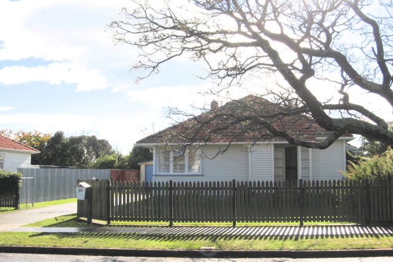 Photo of property in 80 Barker Road, Marewa, Napier, 4110