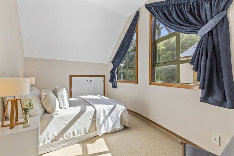 Photo of property in 9 Melrose Crescent, Melrose, Wellington, 6023