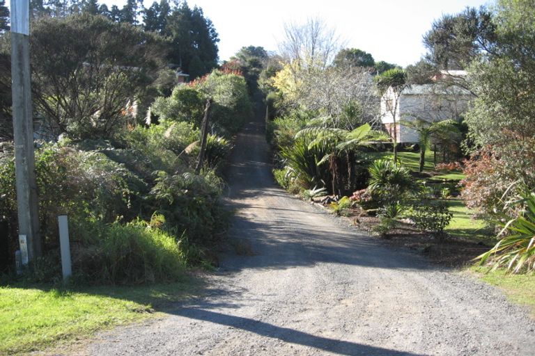 Photo of property in 28 Kemp Road, Kerikeri, 0230