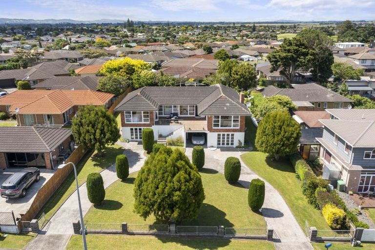 Photo of property in 100 Palmers Road, Clendon Park, Auckland, 2103