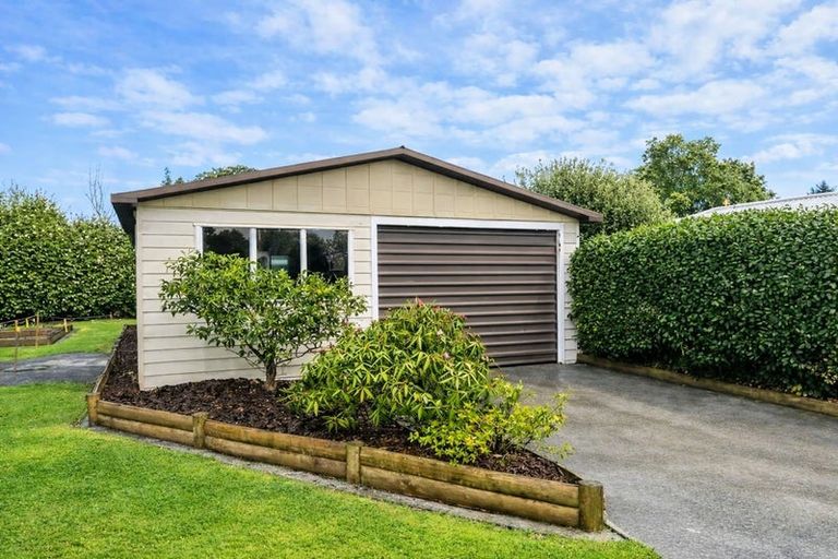 Photo of property in 185 Manutahi Road, Lepperton, New Plymouth, 4373