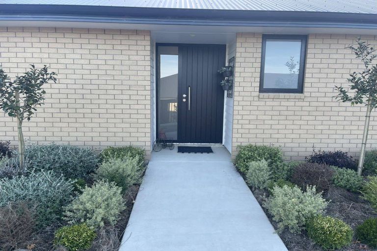 Photo of property in 16a Clydesdale Drive, Holmes Hill, Oamaru, 9401