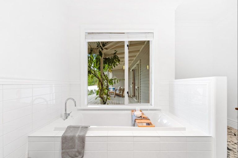 Photo of property in 115 Mckinney Road, Warkworth, 0981